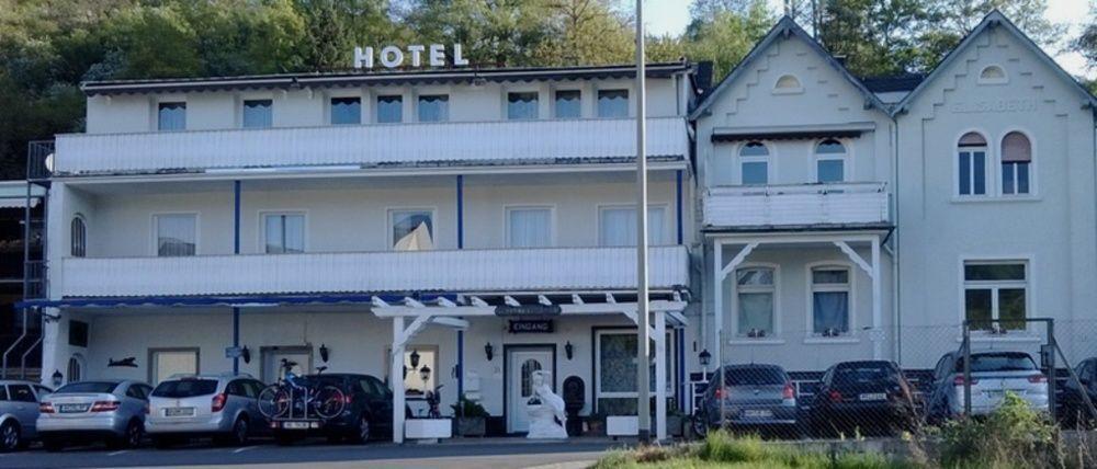 Fachbach Star Hotel المظهر الخارجي الصورة
