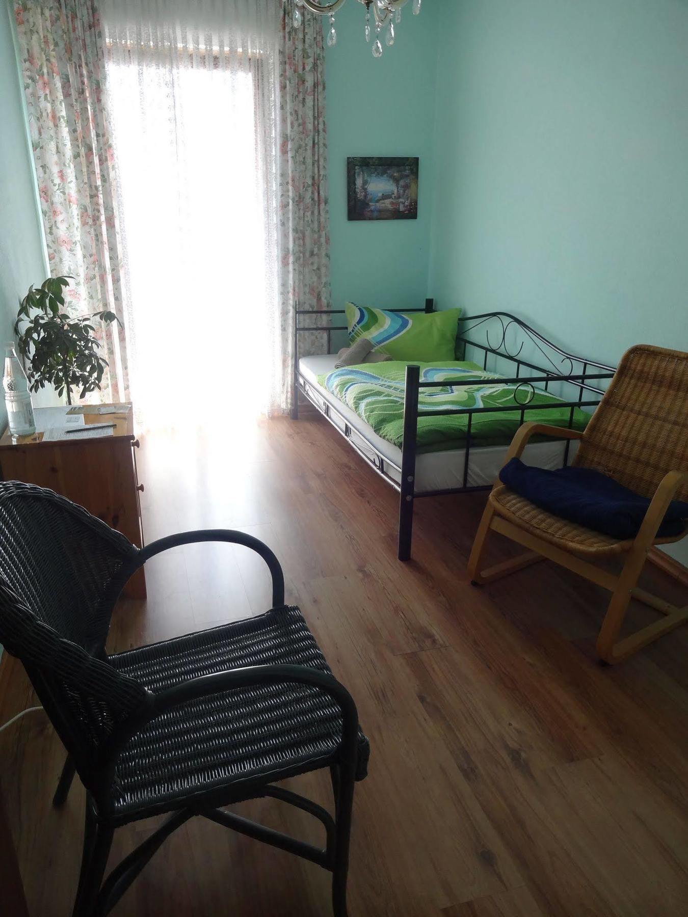 Fachbach Star Hotel المظهر الخارجي الصورة